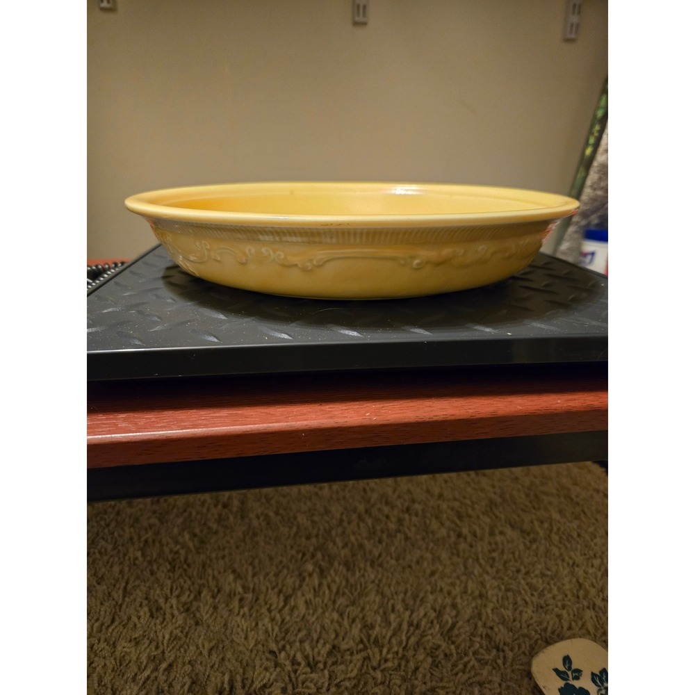 Vintage Homer Laughlin OvenServe Yellow Round Baking Dish Floral Embossed USA